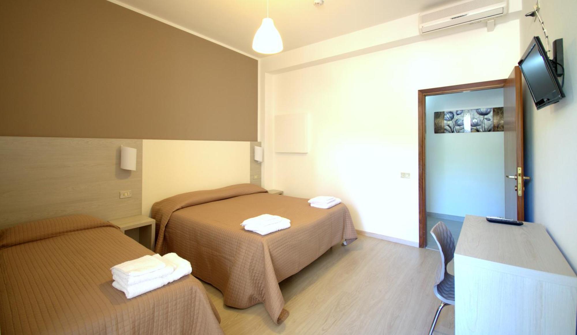 Hotel Villa Alberta B&B Cesenatico Room photo